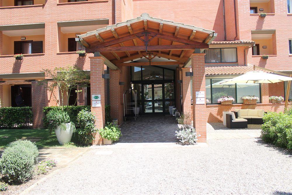 Ricci Hotel - Marina Di Grosseto Luaran gambar